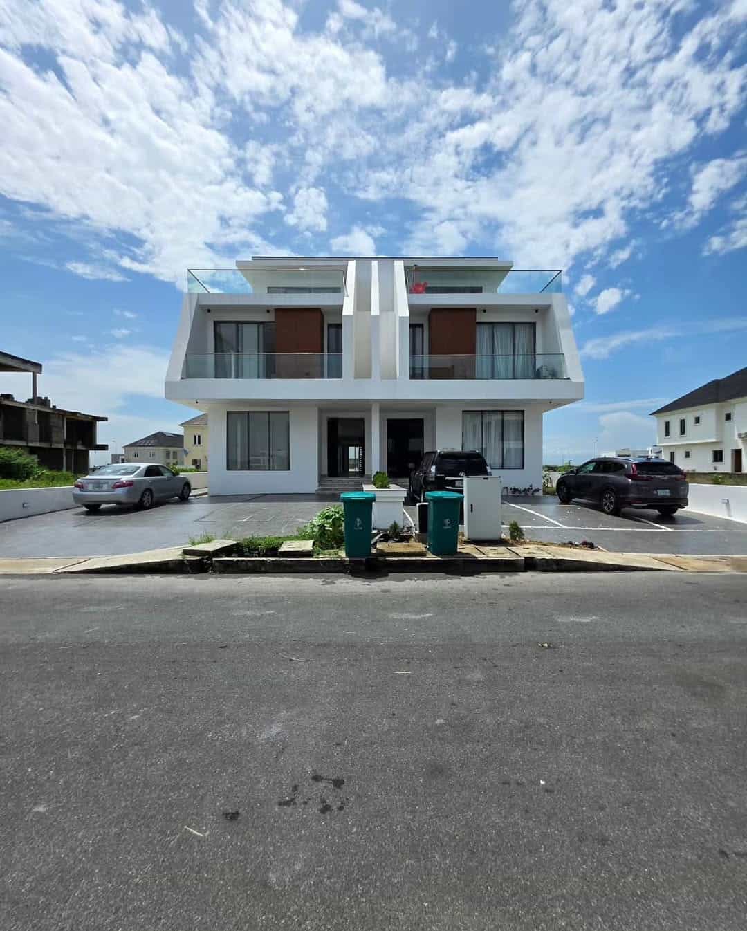 Stunning five bedroom semi detached duplex (IKATE5BSD04)