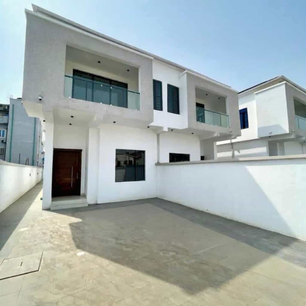 Modern four bedroom semi detached duplex (OLOGOLO4BSD01)