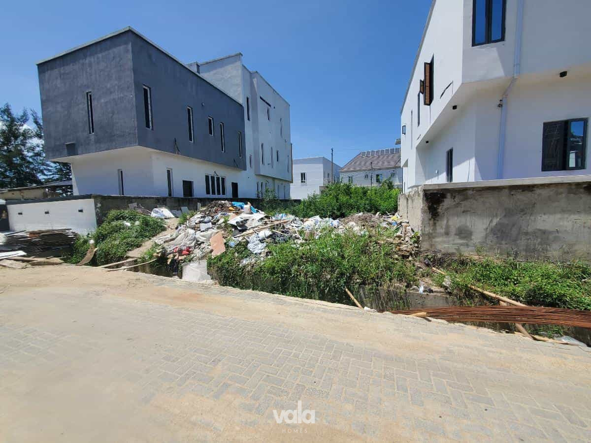 Ready to build land in a secure estate (02IkotaLand)